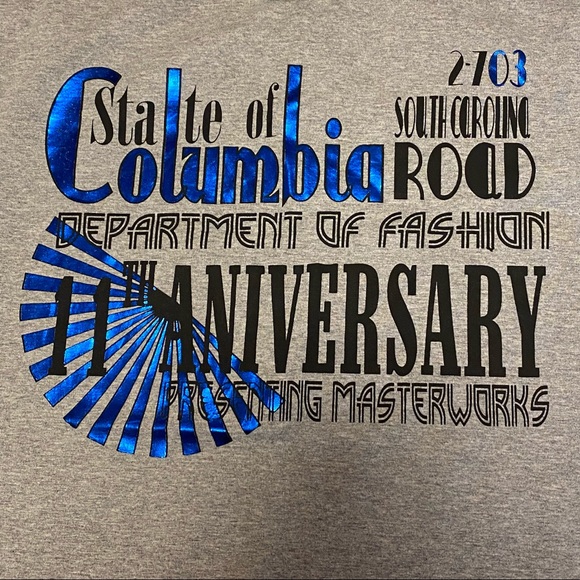 NWOT Men’s Graphic Logo T-Shirt - Picture 5 of 5